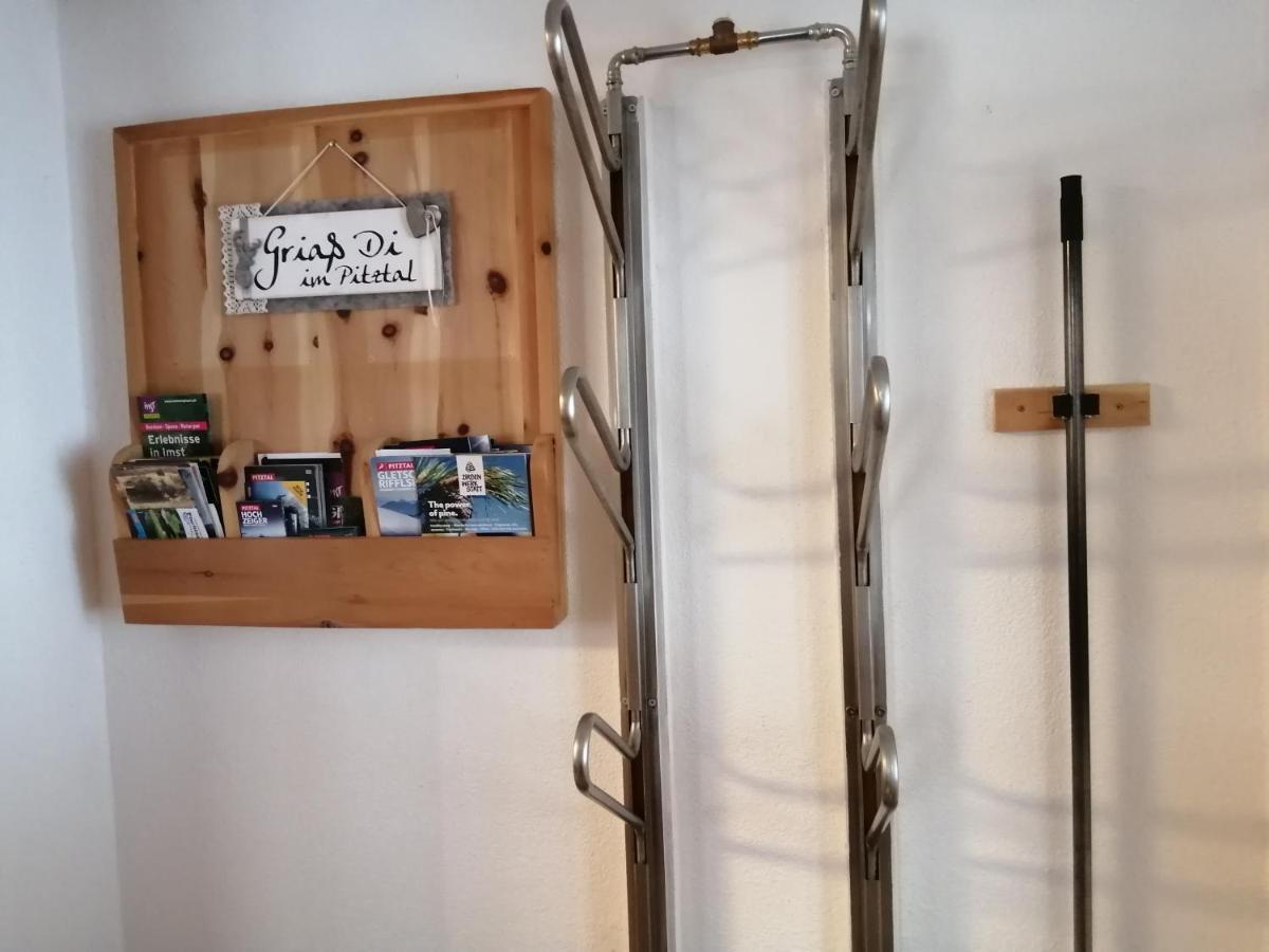 Hanslers Hof Arzl im Pitztal Esterno foto