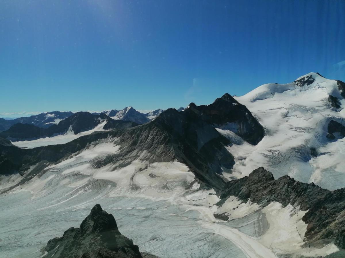 Hanslers Hof Arzl im Pitztal Esterno foto